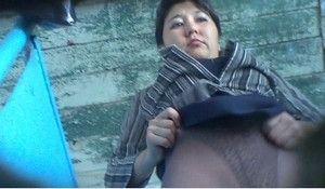 Порно скрытая камера в женском туалете казахстана